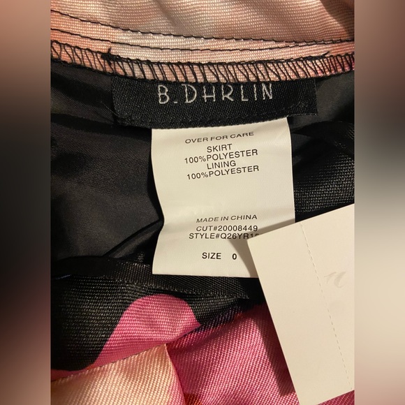 B.Dhrlin two piece , size 0 - Picture 4 of 7